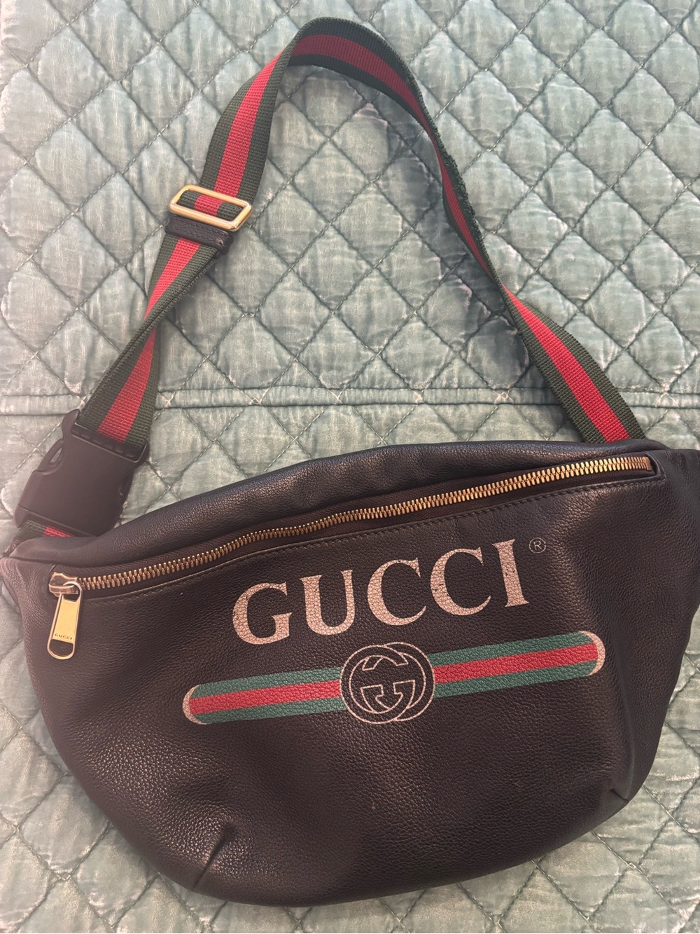 Gucci Beige Interior Canvas waist bag with Gold Hardware